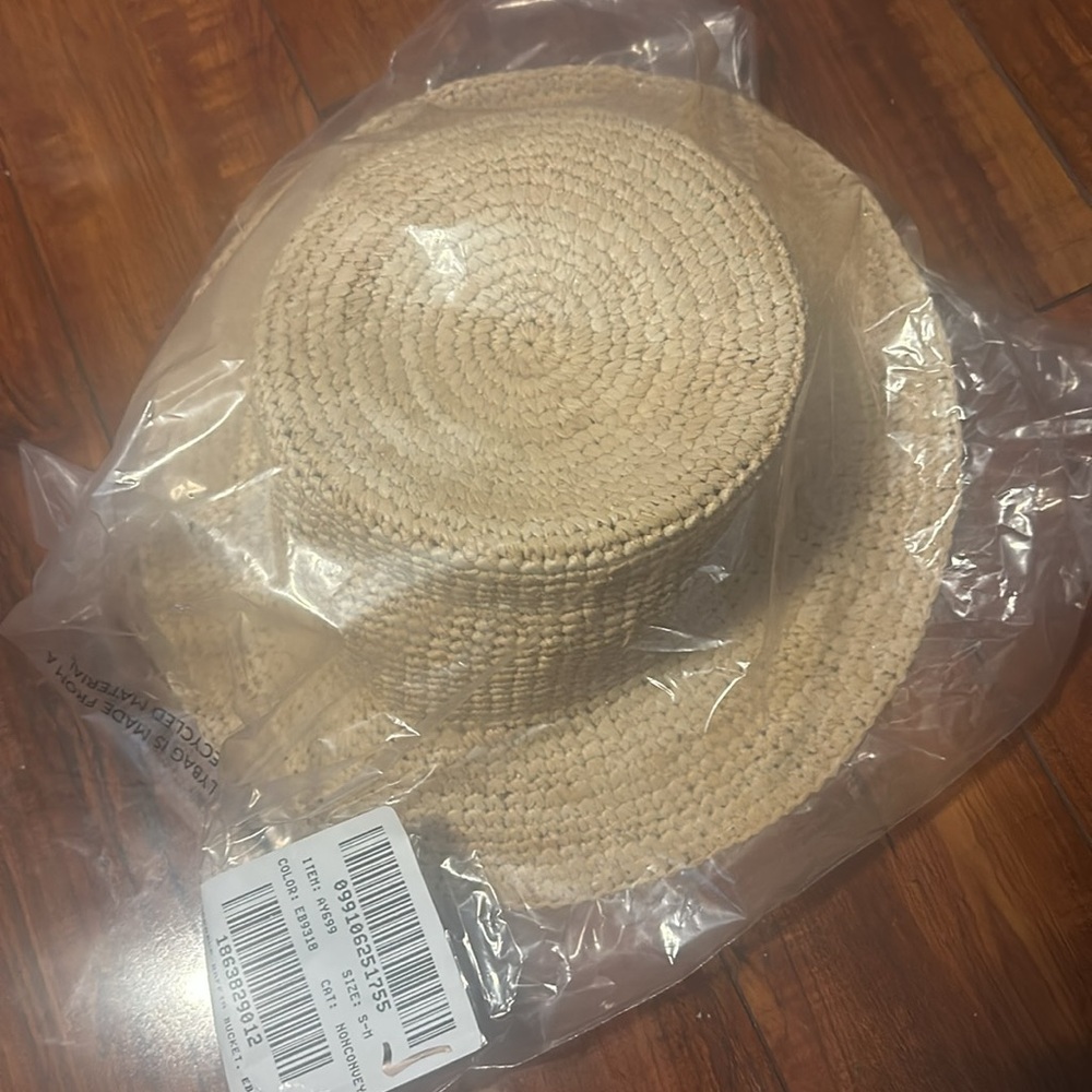 J crew - Raffia bucket hat - Picture 4 of 4